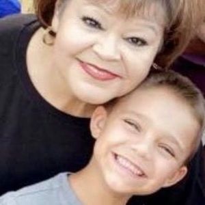 Meet your Posher, Delia